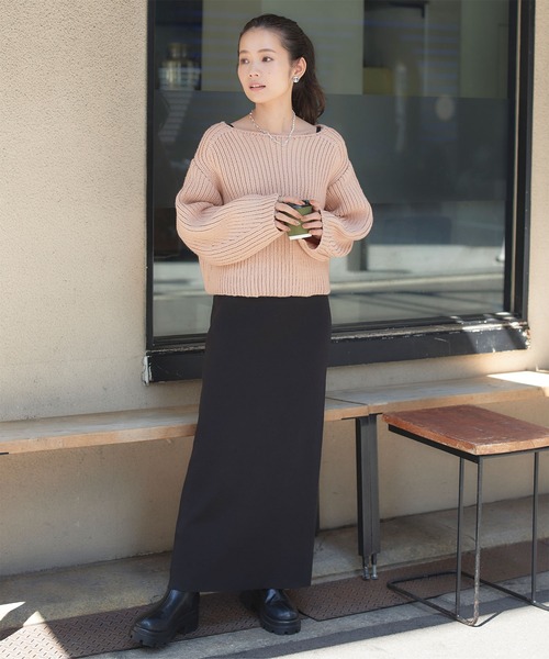 titivate（ティティベイト）の「片畦ボートネックカジュアルニット（ニット/セーター・レディース・ブルー/ピンク/ライトベージュ・FREE）」の16枚目の写真