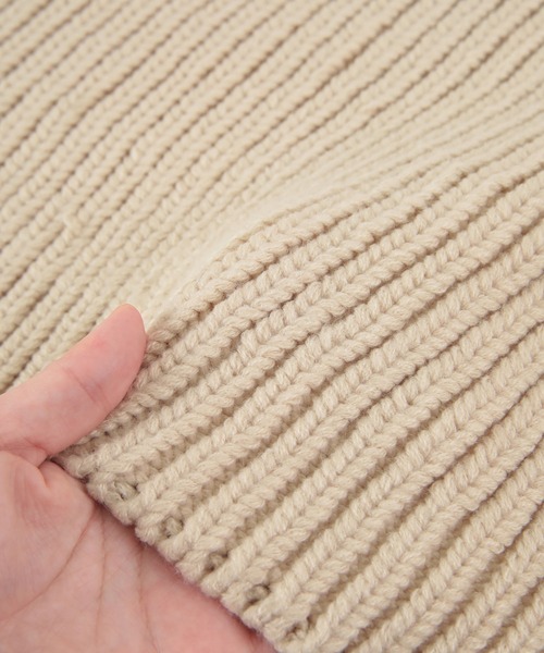 titivate（ティティベイト）の「片畦ボートネックカジュアルニット（ニット/セーター・レディース・ブルー/ピンク/ライトベージュ・FREE）」の6枚目の写真