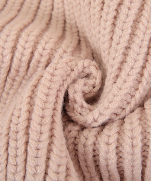 titivate（ティティベイト）の「片畦ボートネックカジュアルニット（ニット/セーター・レディース・ブルー/ピンク/ライトベージュ・FREE）」の9枚目の写真