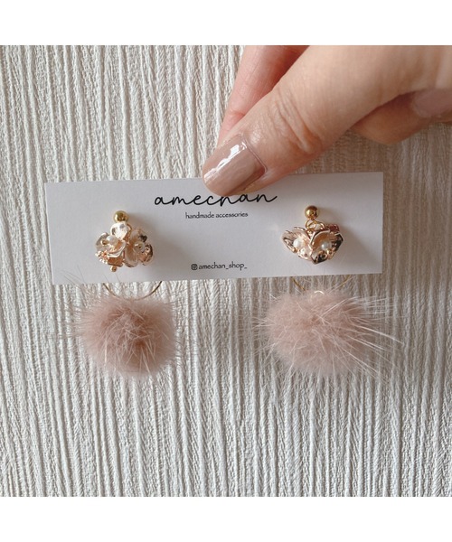 tone（トーン）の「【amechan】2way小花とミンクファー（ピアス）(MA)（ピアス（両耳用）・レディース・モカ/ピンクベージュ/グレー/ブラック/ベージュ/ブラウン・FREE）」の12枚目の写真