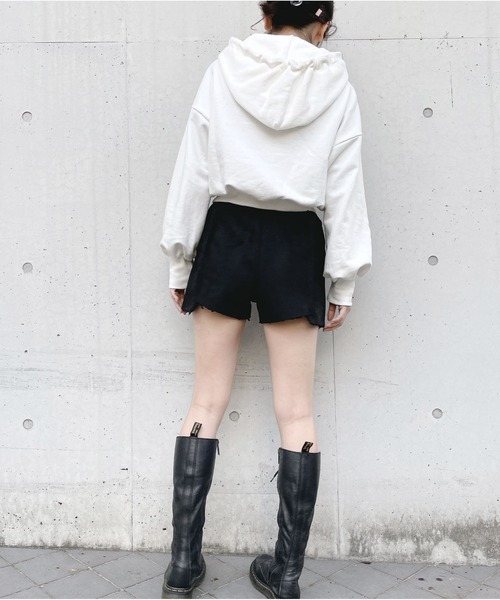 lilLilly（リルリリー）の「ムートンショートパンツ（その他パンツ・レディース・ブラック/ベージュ/ピンク・FREE）」の5枚目の写真