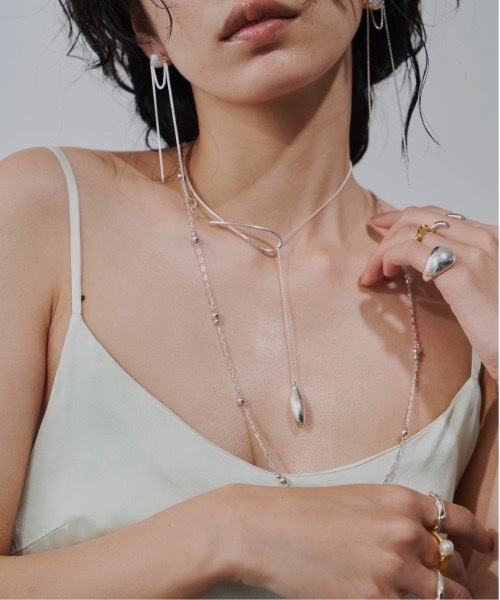 loni(ロニ)の「【金属アレルギー対応】Crop long necklace(ロングネックレス)(ネックレス・レディース・ブラック/シルバー・FREE)」の12枚目の写真