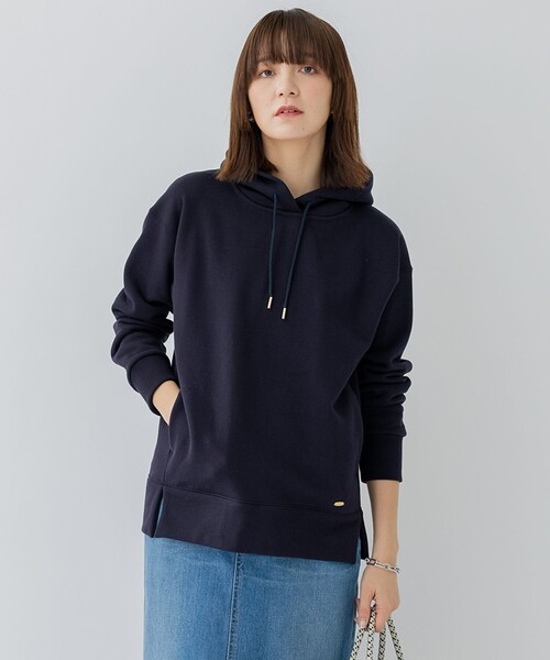 23区（ニジュウサンク）の「【洗える】オーガニックコットンテリー プルオーバー フーディー（パーカー・レディース・ネイビー系/ホワイト系/ライトグレー系・32）」の3枚目の写真