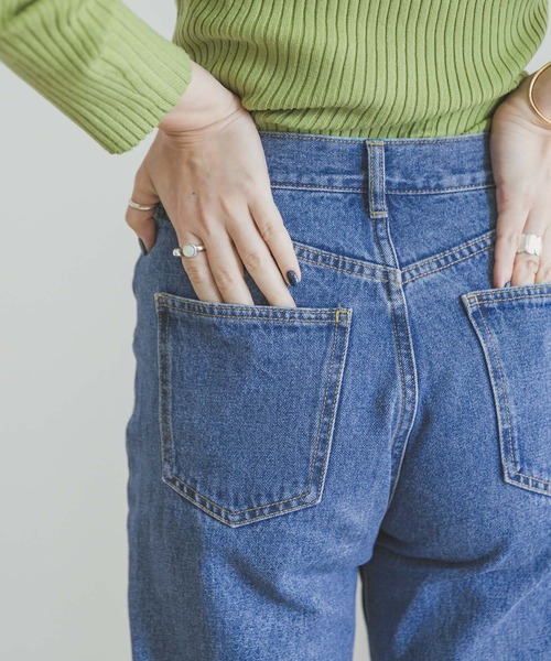 ITEMS URBANRESEARCH（アイテムズ アーバンリサーチ）の「ストレートデニム（デニムパンツ・レディース・ブルー/ライトブルー・SMALL/MEDIUM）」の8枚目の写真