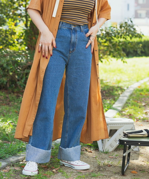 ITEMS URBANRESEARCH（アイテムズ アーバンリサーチ）の「ストレートデニム（デニムパンツ・レディース・ブルー/ライトブルー・SMALL/MEDIUM）」の21枚目の写真