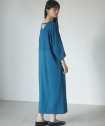 a.カットポンチワンピース