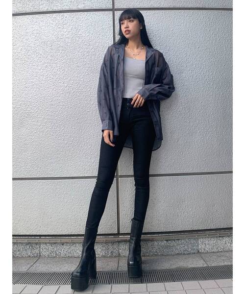 超美品！EMODA クロスエアリーシャツ グレー EMODA（エモダ）の「クロスeエアリーシャツ（シャツ/ブラウス