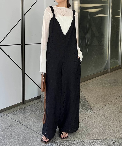 CAPRICIEUX LE'MAGE（カプリシューレマージュ）の「〈AgAwd/アガウド〉レースコンビネゾン（サロペット/オーバーオール・レディース・オフホワイト/ブラック・FREE）」の4枚目の写真