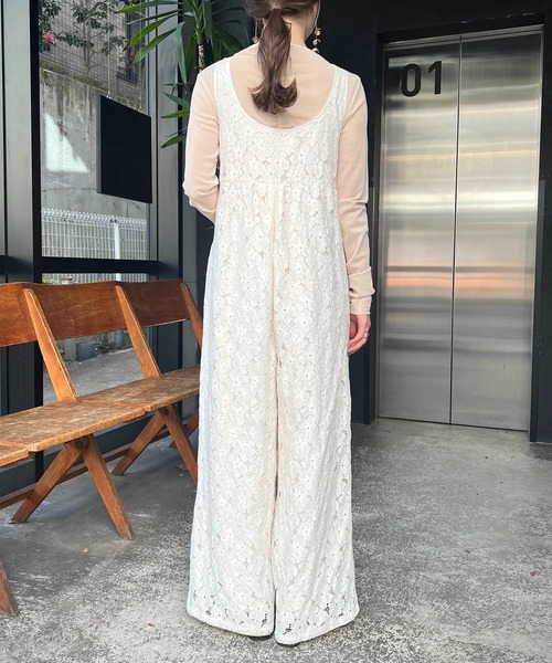 CAPRICIEUX LE'MAGE（カプリシューレマージュ）の「〈AgAwd/アガウド〉レースコンビネゾン（サロペット/オーバーオール・レディース・オフホワイト/ブラック・FREE）」の12枚目の写真