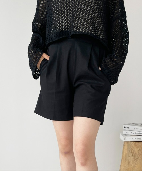 Meli rich（メリーリッチ）の「【セットアップ対応】コットンリネンセンタープレスハーフパンツ（その他パンツ・レディース・アイボリー/ブラック/ブラウン/ベージュ・MEDIUM）」の4枚目の写真