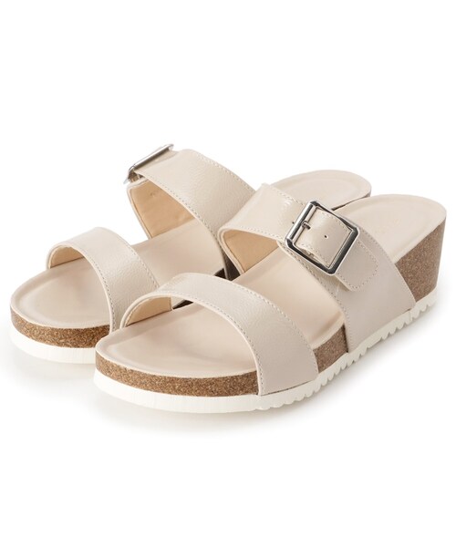 grove（グローブ）の「◆【足幅ゆったり】ワンバックルサンダル（サンダル・レディース・ライトベージュ/アイボリー/シルバー・25/35/45）」の2枚目の写真