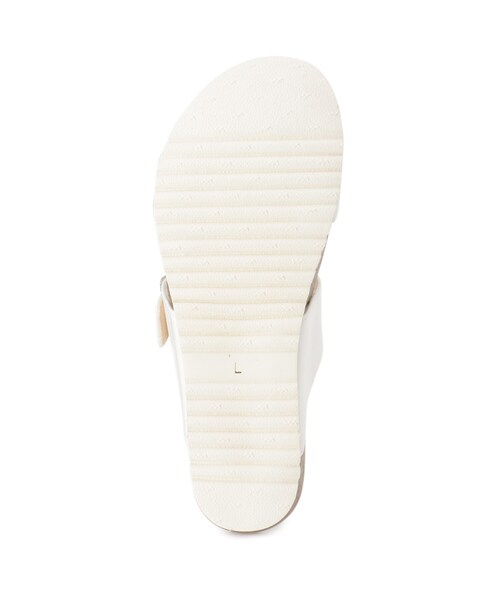 grove（グローブ）の「◆【足幅ゆったり】ワンバックルサンダル（サンダル・レディース・ライトベージュ/アイボリー/シルバー・25/35/45）」の10枚目の写真