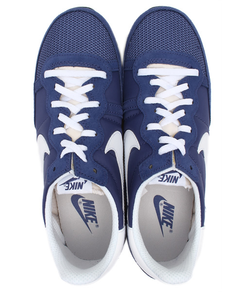 NIKE（ナイキ）の「[WEB限定]NIKE チャレンジャー スニーカー（スニーカー・レディース・ブラック/コバルトブルー/レッド・24cm/23cm/24.5cm/25cm/23.5cm）」の12枚目の写真