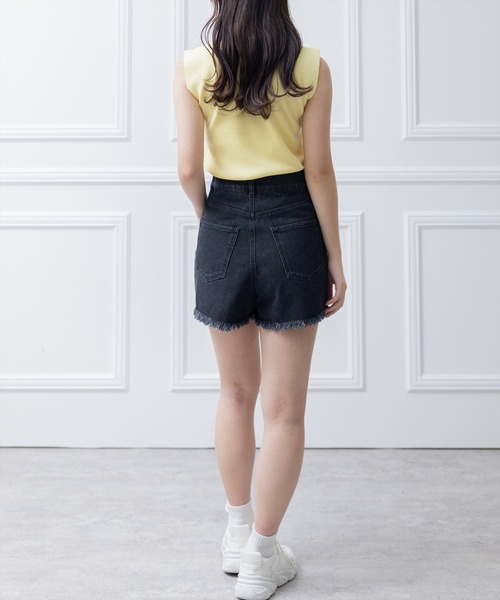 clear(クリア)の「デニムフリンジショートパンツ(デニムパンツ・レディース・ブラック/ライトブルー・S/M)」の12枚目の写真