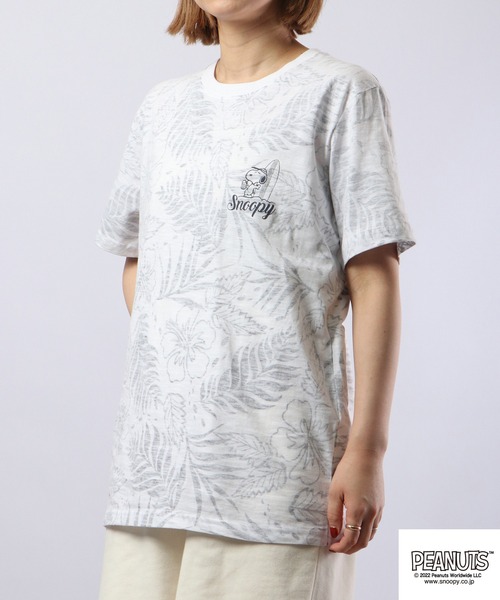 PEANUTS(ピーナッツ)の「PEANUTS スヌーピー スラブ 天竺 半袖Tシャツ(Tシャツ/カットソー・レディース・オレンジ/ブルーグリーン/レッド/ネイビー/カーキ/グレー・LL/M/L)」の16枚目の写真