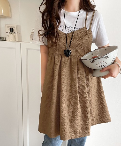 mily bilet（ミウィビレット）の「【mily bilet】フェミニンな後ろ姿で魅せる。エンボスジャガード レイヤードキャミ ミニワンピ（キャミソール・レディース・ホワイト/ブラウン/ブラック・MEDIUM/SMALL/LARGE/X-LARGE）」の19枚目の写真