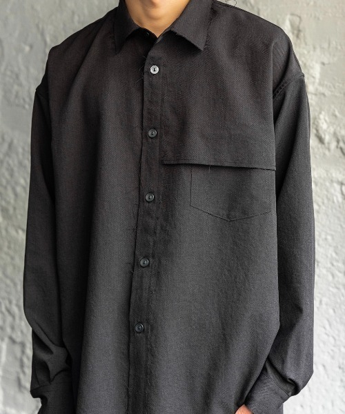 Enharmonic TAVERN（エンハーモニックタヴァーン）の「Cut off shirt（シャツ/ブラウス・メンズ・オフホワイト/サックスブルー/ブラック・44/46/48）」の14枚目の写真