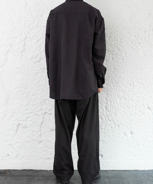 Enharmonic TAVERN（エンハーモニックタヴァーン）の「Cut off shirt（シャツ/ブラウス・メンズ・オフホワイト/サックスブルー/ブラック・44/46/48）」の19枚目の写真