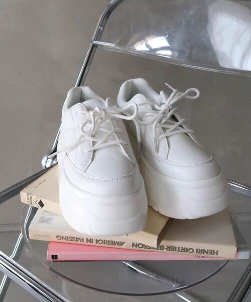 WEGO（ウィゴー）の「WEGO/ボリュームスニーカー（スニーカー・レディース・ホワイト/ブラック・MEDIUM/LARGE/X-LARGE）」の6枚目の写真