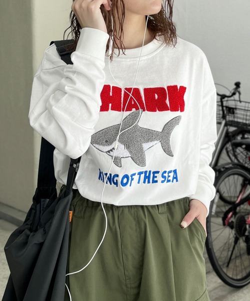 CPCM（シーピーシーエム）の「サメサガラ刺繍ロンT（Tシャツ/カットソー・メンズ・ブラック/ホワイト系その他/ホワイト・MEDIUM/LARGE）」の4枚目の写真