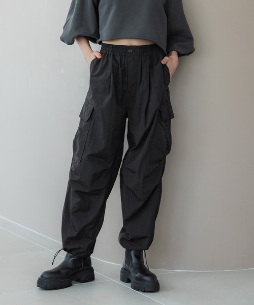 coca（coca）（コカ）の「＼新色追加／ナイロンパラシュートパンツ（カーゴパンツ・レディース・ブラック/カーキ/アイボリー・L/M）」の2枚目の写真