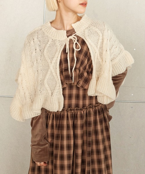 w closet（ダブルクローゼット）の「ケーブル柄付け衿（付け襟・レディース・ラベンダー/アイボリー・FREE）」の4枚目の写真