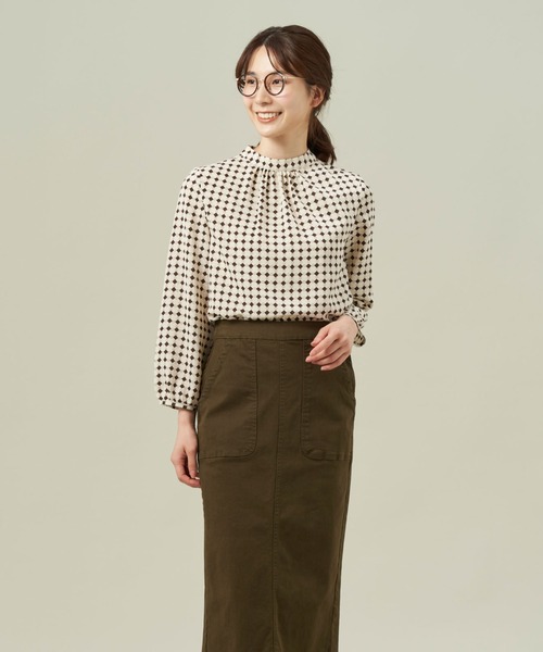 TOKYO SHIRTS(トウキョウシャツ)の「プリントハイネック 長袖ブラウス(シャツ/ブラウス・レディース・ホワイト/ブラック・L/M)」の2枚目の写真