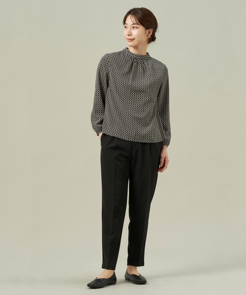 TOKYO SHIRTS(トウキョウシャツ)の「プリントハイネック 長袖ブラウス(シャツ/ブラウス・レディース・ホワイト/ブラック・L/M)」の3枚目の写真