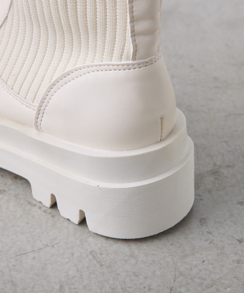 CIAOPANIC（チャオパニック）の「厚底ショート丈ソックスブーツ（ブーツ・レディース・ホワイト/ブラック・36/39/35/37/38/40）」の13枚目の写真