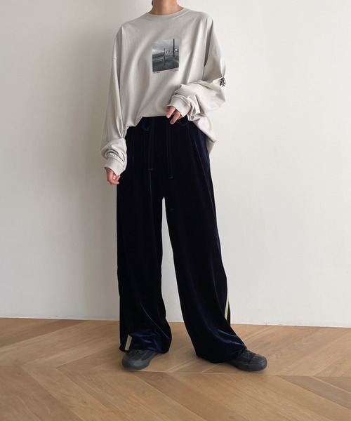 CANAL JEAN（キャナルジーン）の「1975 TOKYO　Foot転写ロングTシャツ（Tシャツ/カットソー・レディース・グレー/スミクロ・MEDIUM/LARGE）」の10枚目の写真