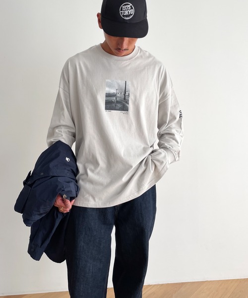 CANAL JEAN（キャナルジーン）の「1975 TOKYO　Foot転写ロングTシャツ（Tシャツ/カットソー・レディース・グレー/スミクロ・MEDIUM/LARGE）」の13枚目の写真