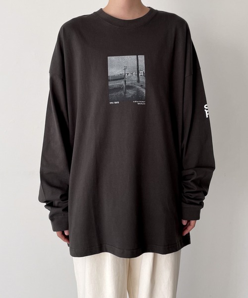 CANAL JEAN（キャナルジーン）の「1975 TOKYO　Foot転写ロングTシャツ（Tシャツ/カットソー・レディース・グレー/スミクロ・MEDIUM/LARGE）」の15枚目の写真
