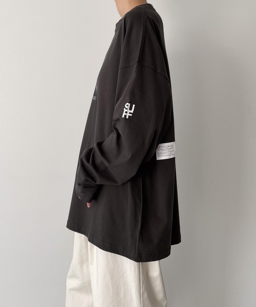 CANAL JEAN（キャナルジーン）の「1975 TOKYO　Foot転写ロングTシャツ（Tシャツ/カットソー・レディース・グレー/スミクロ・MEDIUM/LARGE）」の16枚目の写真