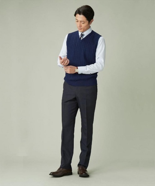 TOKYO SHIRTS（トウキョウシャツ）の「フィッシャーマン風 ベーシック ニットベスト（ベスト・メンズ・チャコール/ネイビー・L/M/LL）」の2枚目の写真