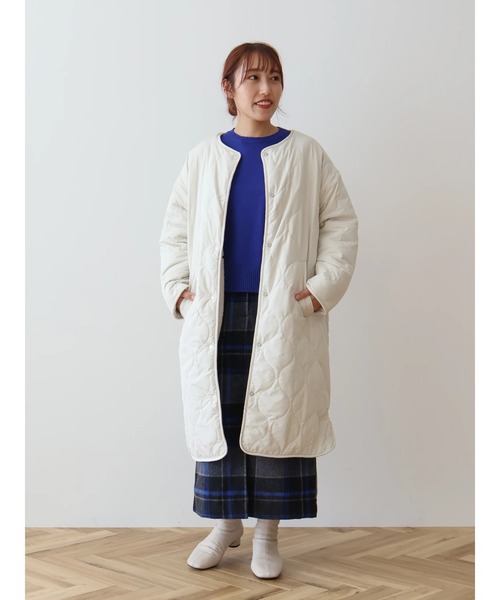 AMERICAN HOLIC(アメリカンホリック)の「【WEB限定】キルポカリバーシブルキルティングコート(その他アウター・レディース・ブラック/モカ/アイボリー・S/M/L)」の4枚目の写真