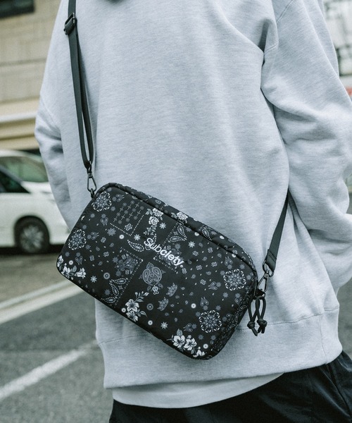 Subciety（サブサエティ）の「FLOWER PAISLEY BODY BAG（ボディバッグ/ウエストポーチ・メンズ・ブラック/イエロー/オレンジ/グリーン・FREE）」の13枚目の写真