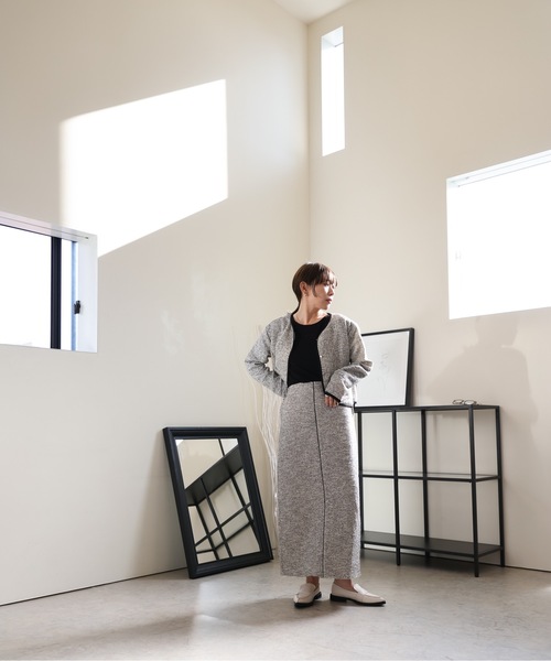 ULEULA（ウルア）の「ツイードパイピングスリットスカート/Iラインシルエットスカート（スカート・レディース・ブラック/アイボリー・FREE）」の15枚目の写真