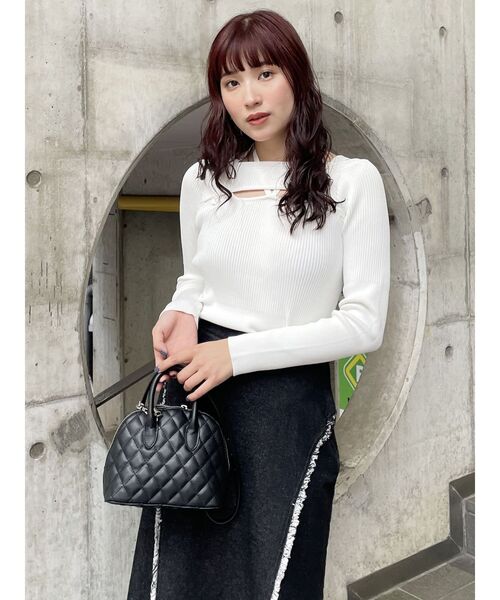 MURUA(ムルーア)の「2WAYキルティングバッグ(ハンドバッグ・レディース・ブラック/シルバー/アイボリー・FREE)」の22枚目の写真