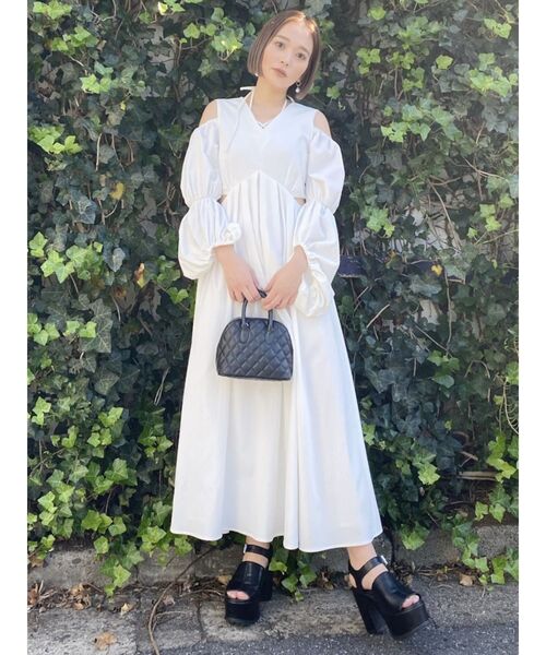 MURUA(ムルーア)の「2WAYキルティングバッグ(ハンドバッグ・レディース・ブラック/シルバー/アイボリー・FREE)」の10枚目の写真