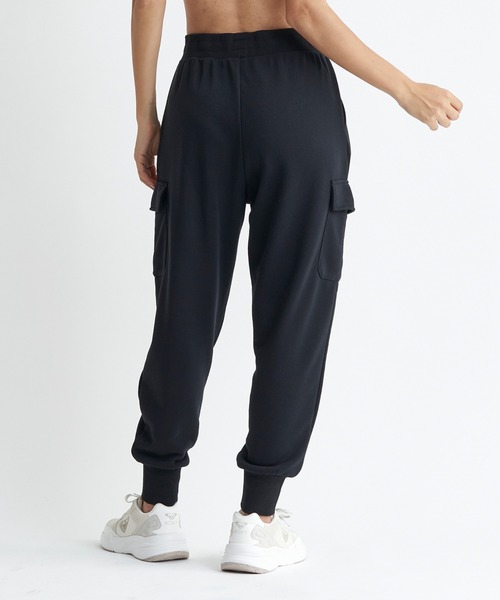 ROXY（ロキシー）の「DOWN TO EARTH PANTS/ロキシースウェットカーゴパンツ（スウェットパンツ・レディース・ブラック/ベージュ/グレー・MEDIUM/LARGE/SMALL）」の4枚目の写真