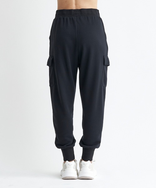 ROXY（ロキシー）の「DOWN TO EARTH PANTS/ロキシースウェットカーゴパンツ（スウェットパンツ・レディース・ブラック/ベージュ/グレー・MEDIUM/LARGE/SMALL）」の6枚目の写真
