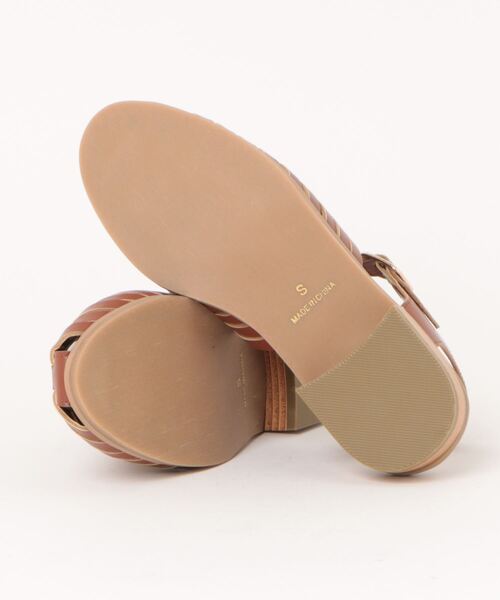 RiiiKa（リーカ）の「【RiiiKa/リーカ】編み込みグルカサンダル（サンダル・レディース・アイボリー/ブラック/キャメル/シルバー・LL/L/M/S）」の5枚目の写真