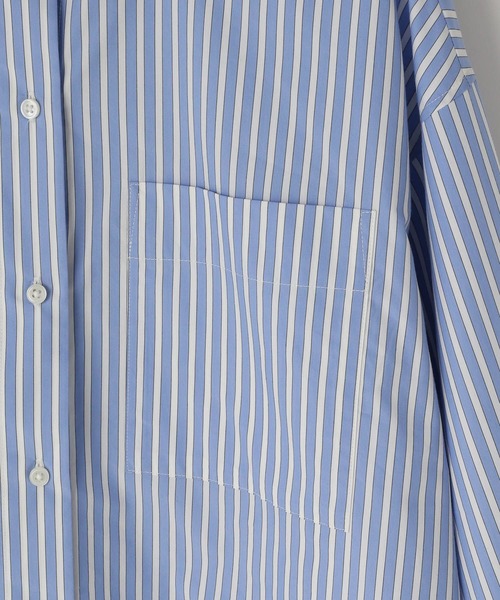 yuw（ユウ）の「オーバーチュニックシャツ　106245（シャツ/ブラウス・レディース・ブルー/ホワイト・FREE）」の4枚目の写真