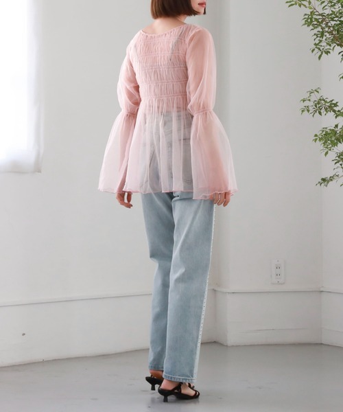 archives(アルシーヴ)の「チュールシャーリングチュニック(シャツ/ブラウス・レディース・ブラック/アイボリー/グレー/ピンク・MEDIUM)」の20枚目の写真