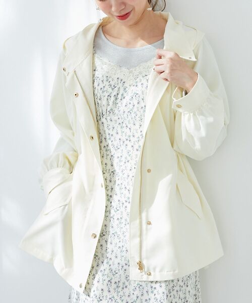 MAJESTIC LEGON（マジェスティックレゴン）の「ウエストきゅっとミディブルゾン（ブルゾン・レディース・ベージュ/アイボリー/ブラック・SMALL/MEDIUM）」の13枚目の写真