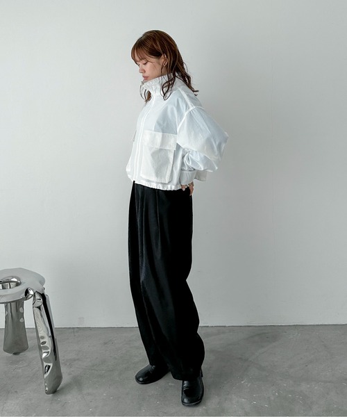 feepur（フェピュール）の「ツータックカーブスラックス（スラックス・レディース・ベージュ/グレー/ブラック・SMALL/MEDIUM）」の14枚目の写真