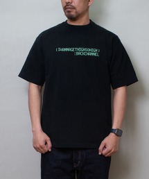 Back Channel（バックチャンネル）の「DIGITAL LOGO TEE（T