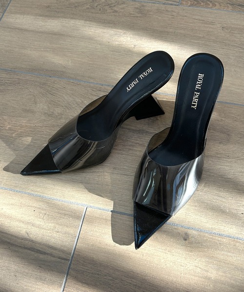 ROYAL PARTY（ロイヤルパーティー）の「カクテルアワーミュール（サンダル・レディース・オフホワイト/ブラック/ベージュ・MEDIUM/LARGE）」の5枚目の写真