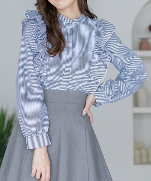 clear（クリア）の「≪再入荷≫ダブルフリルストライプ長袖シャツ[着回し力抜群 ガーリー]（シャツ/ブラウス・レディース・ネイビー/ブラック/サックスブルー・F）」の3枚目の写真