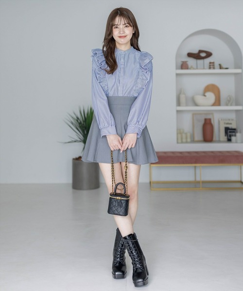 clear（クリア）の「≪再入荷≫ダブルフリルストライプ長袖シャツ[着回し力抜群 ガーリー]（シャツ/ブラウス・レディース・ネイビー/ブラック/サックスブルー・F）」の17枚目の写真